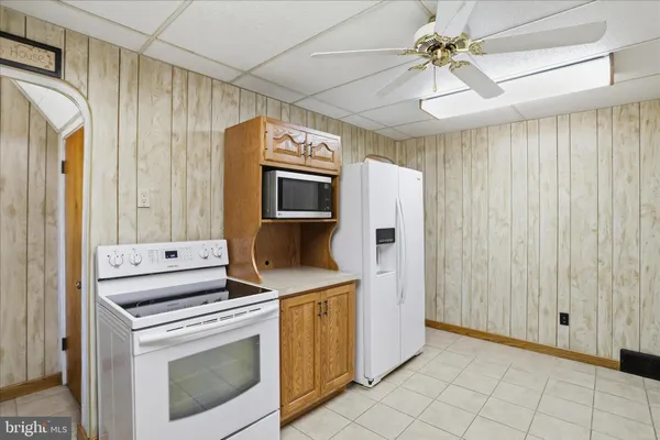 $215,000 | 13 South Woodlawn Avenue, La Vale, MD 21502