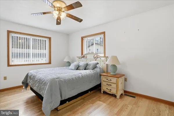 $215,000 | 13 South Woodlawn Avenue, La Vale, MD 21502