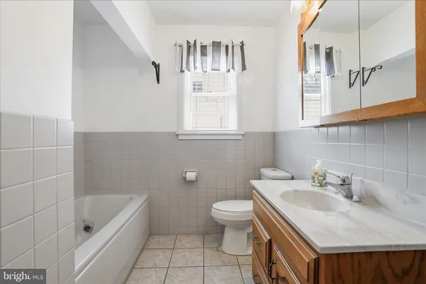 $215,000 | 13 South Woodlawn Avenue, La Vale, MD 21502