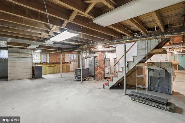 $215,000 | 13 South Woodlawn Avenue, La Vale, MD 21502