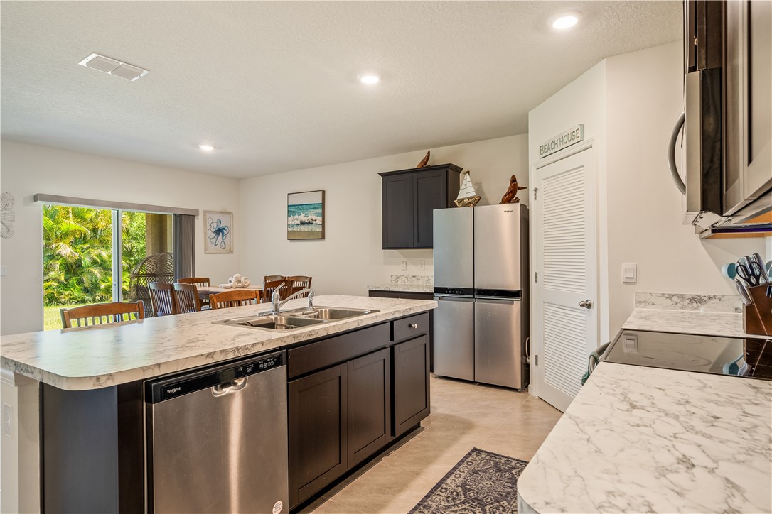 471 Midvale Terrace Sebastian, FL 32958 - Photo 4 of 23 Gallery Image 4