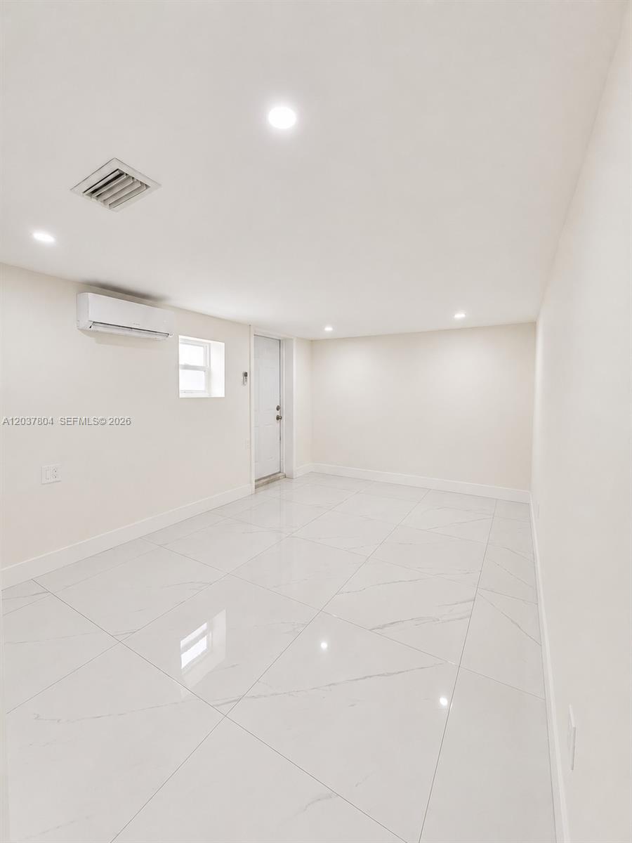 4240 Southwest 14th Street Miami, FL 33134 - Photo 8 of 16