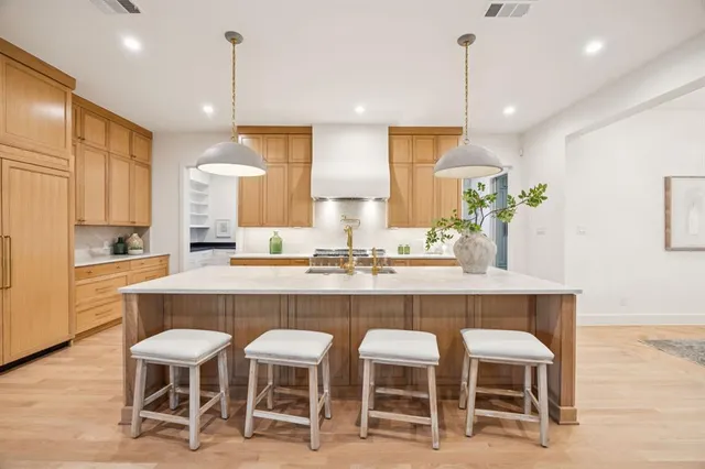 $1,899,000 | 9305 Lynbrook Drive, Dallas, TX 75238