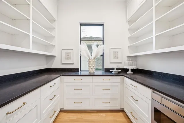 $1,899,000 | 9305 Lynbrook Drive, Dallas, TX 75238