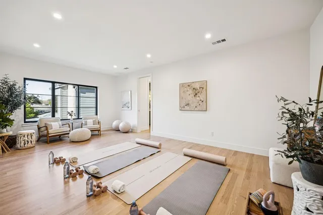 $1,899,000 | 9305 Lynbrook Drive, Dallas, TX 75238