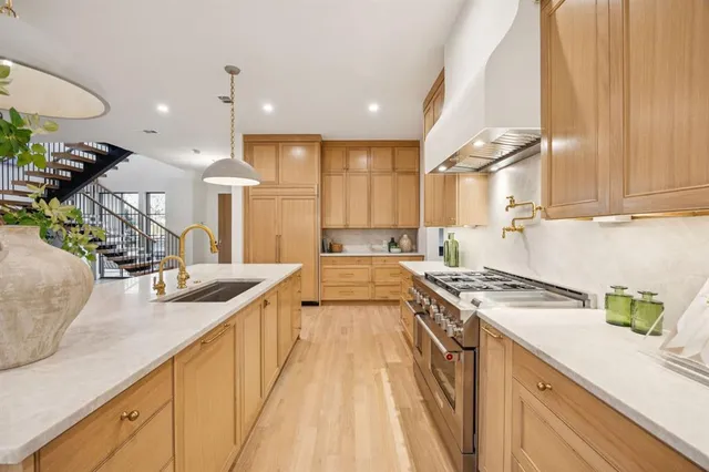 $1,899,000 | 9305 Lynbrook Drive, Dallas, TX 75238