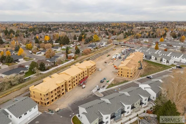 $269,000 | 796 East Sunnyside Road, Unit 203, Idaho Falls, ID 83404