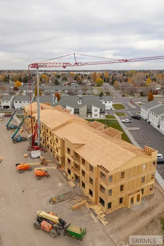 $269,000 | 796 East Sunnyside Road, Unit 203, Idaho Falls, ID 83404