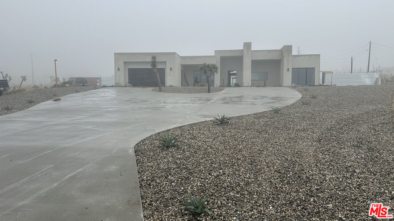 a view of a terrace view