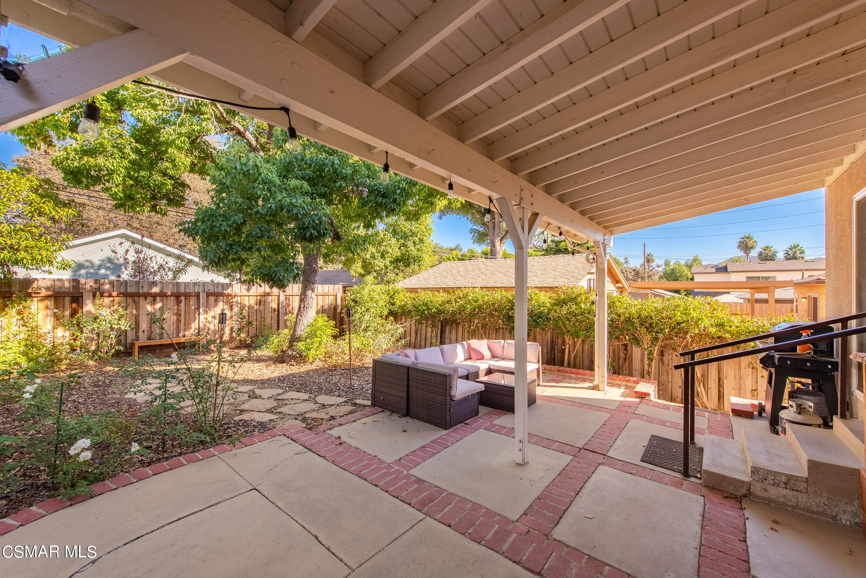 608 Hodencamp Road Thousand Oaks, CA 91360 - Photo 20 of 24 a patio with patio outdoor seating and yard