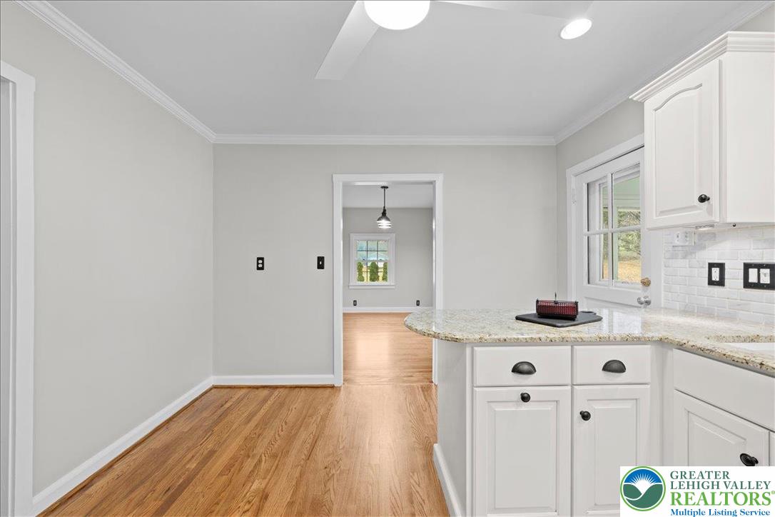 3349 Brodhead Road Bethlehem, PA 18020 - Photo 26 of 61 Kitchen