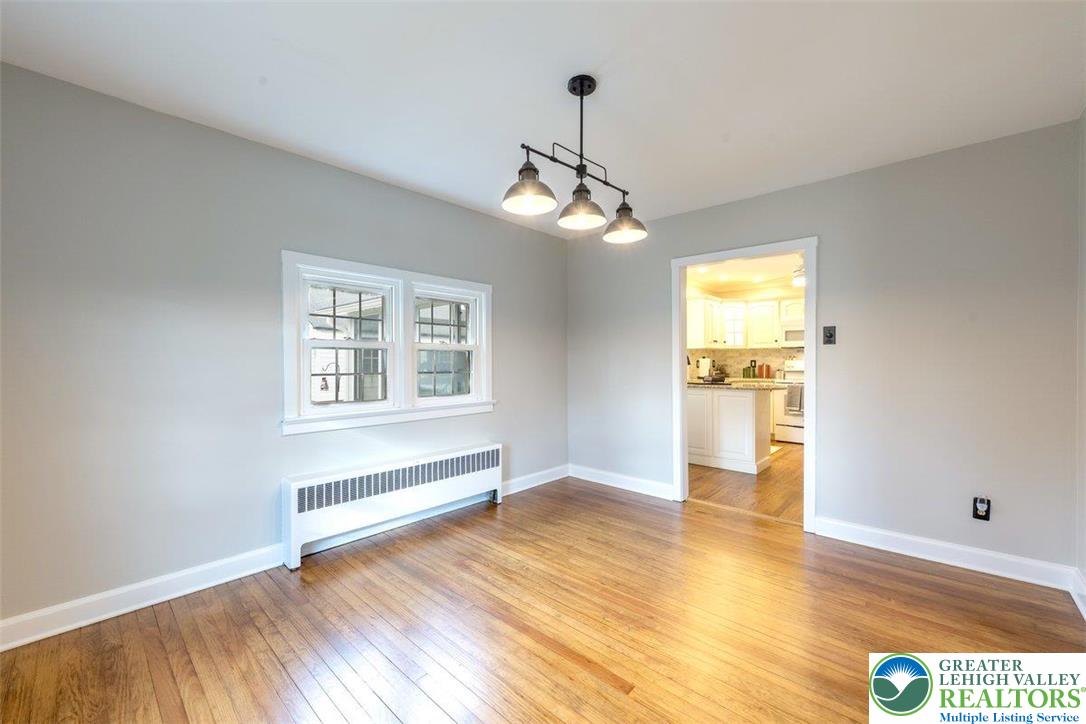 3349 Brodhead Road Bethlehem, PA 18020 - Photo 28 of 61 Dining room