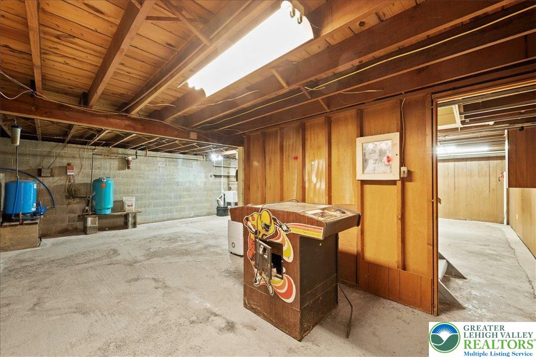 3349 Brodhead Road Bethlehem, PA 18020 - Photo 49 of 61 Basement - utility area