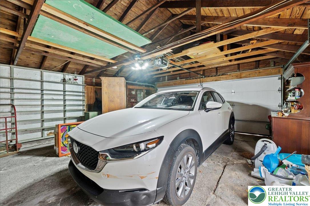 3349 Brodhead Road Bethlehem, PA 18020 - Photo 58 of 61 Garage