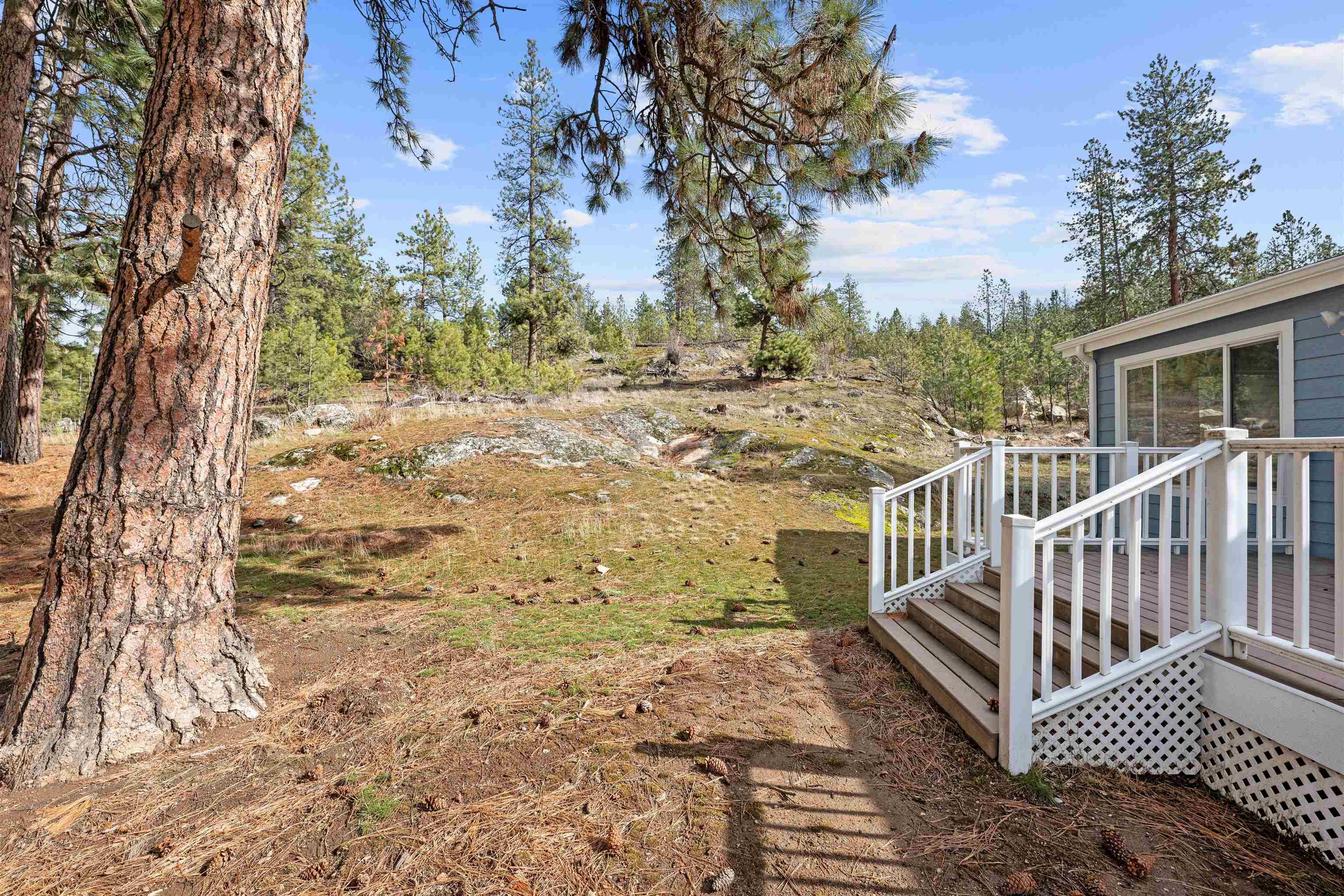 810 South Center Road Spokane Valley, WA 99212 - Photo 30 of 32