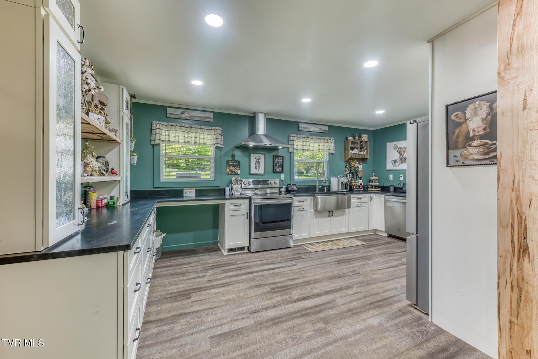 4728 Edens View Road Kingsport, TN 37664 - Photo 6 of 48 4728 Edens View Rd-6