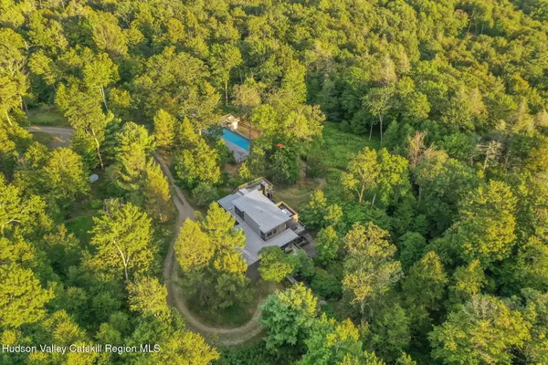 $6,700,000 | 125 Valley View Way, Willow, NY 12495