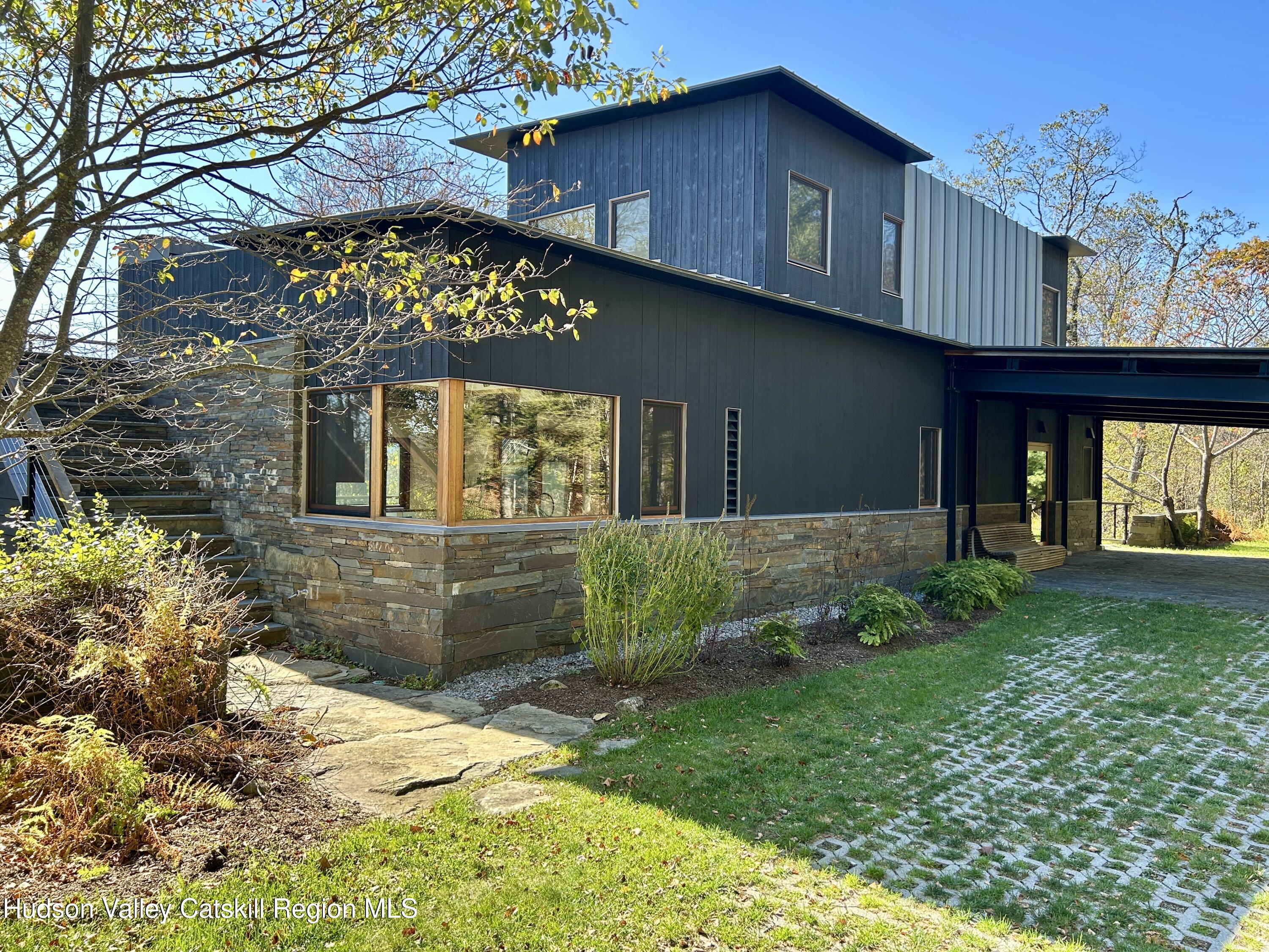 125 Valley View Way Willow, NY 12495 - Photo 2 of 103 VV3