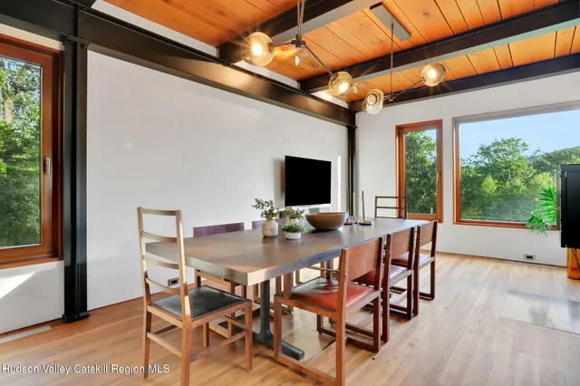 $6,700,000 | 125 Valley View Way, Willow, NY 12495