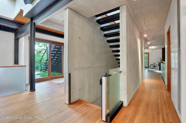 $6,700,000 | 125 Valley View Way, Willow, NY 12495