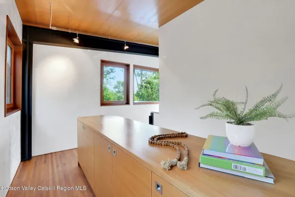 $6,700,000 | 125 Valley View Way, Willow, NY 12495