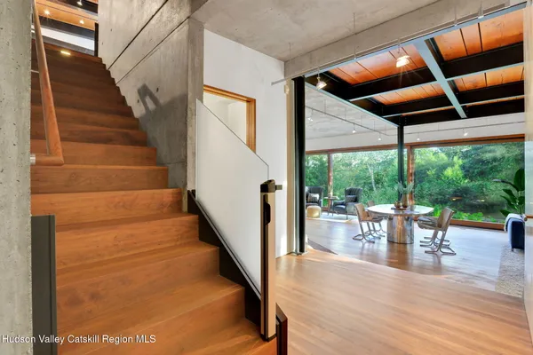 $6,700,000 | 125 Valley View Way, Willow, NY 12495