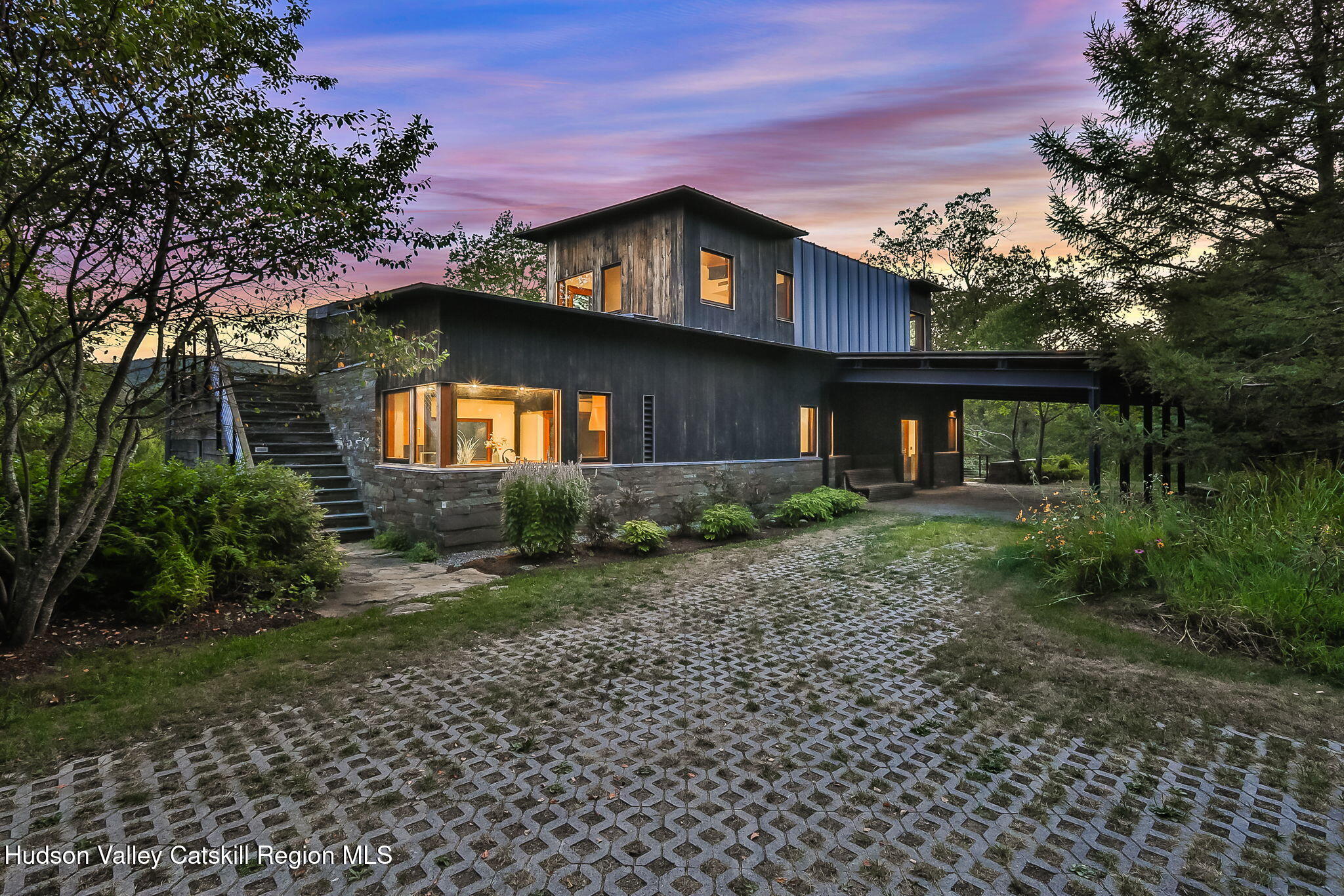 125 Valley View Way Willow, NY 12495 - Photo 7 of 60 2-web-or-mls-297A7222-Edit