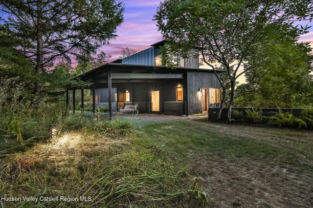 $6,700,000 | 125 Valley View Way, Willow, NY 12495