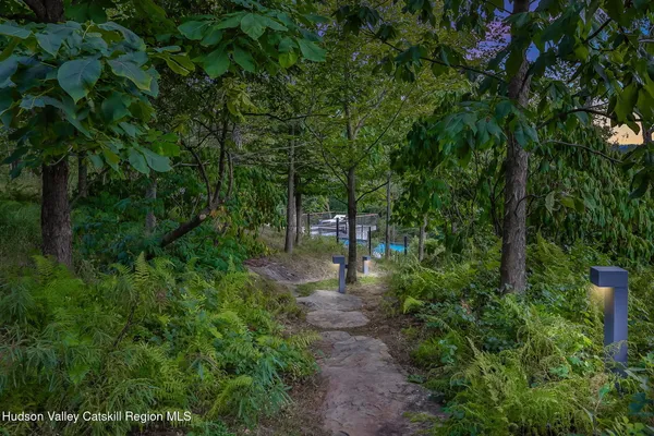 $6,700,000 | 125 Valley View Way, Willow, NY 12495