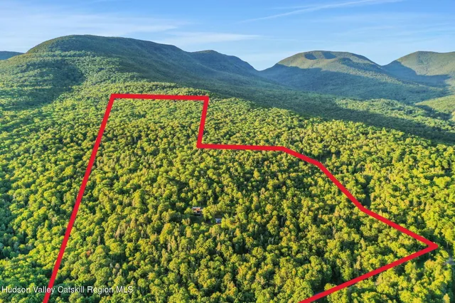 $6,700,000 | 125 Valley View Way, Willow, NY 12495