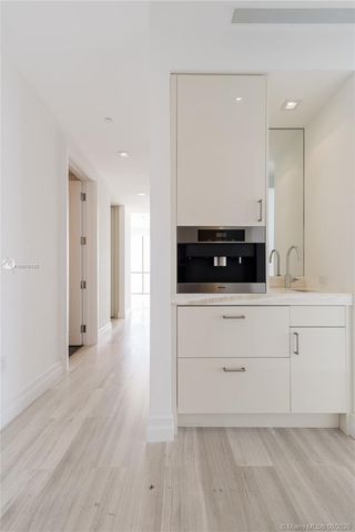 $5,150,000 | 17749 Collins Avenue, Unit 3802, Sunny Isles Beach, FL 33160