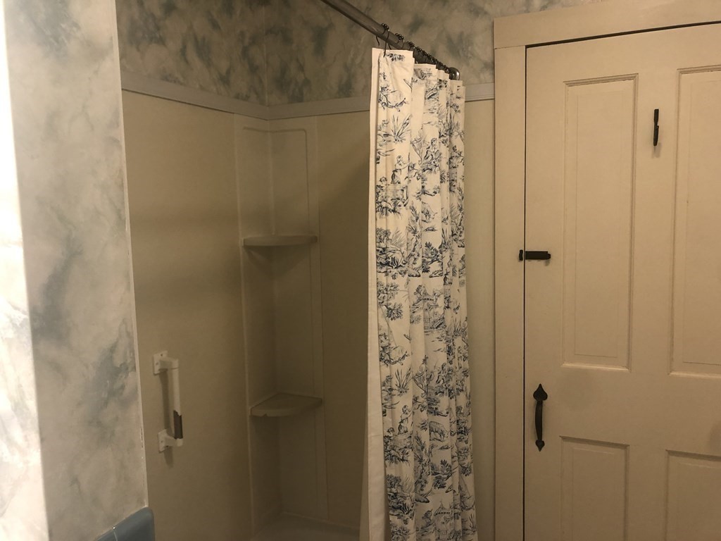 54 Old Farm Road Sturbridge, MA 01566 - Photo 23 of 40 Gallery Image 23