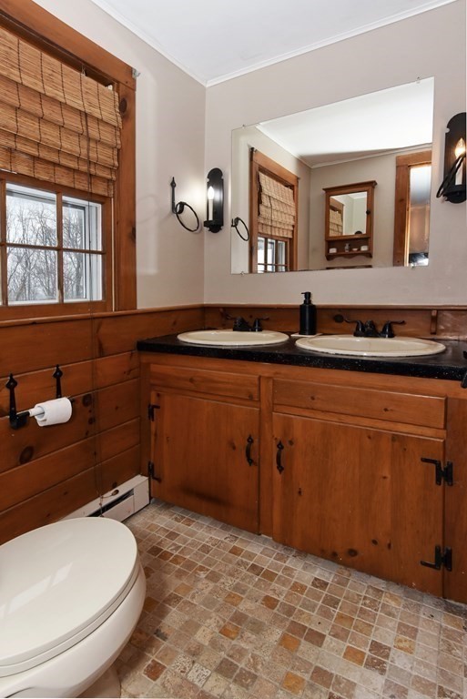 54 Old Farm Road Sturbridge, MA 01566 - Photo 32 of 40 Gallery Image 32