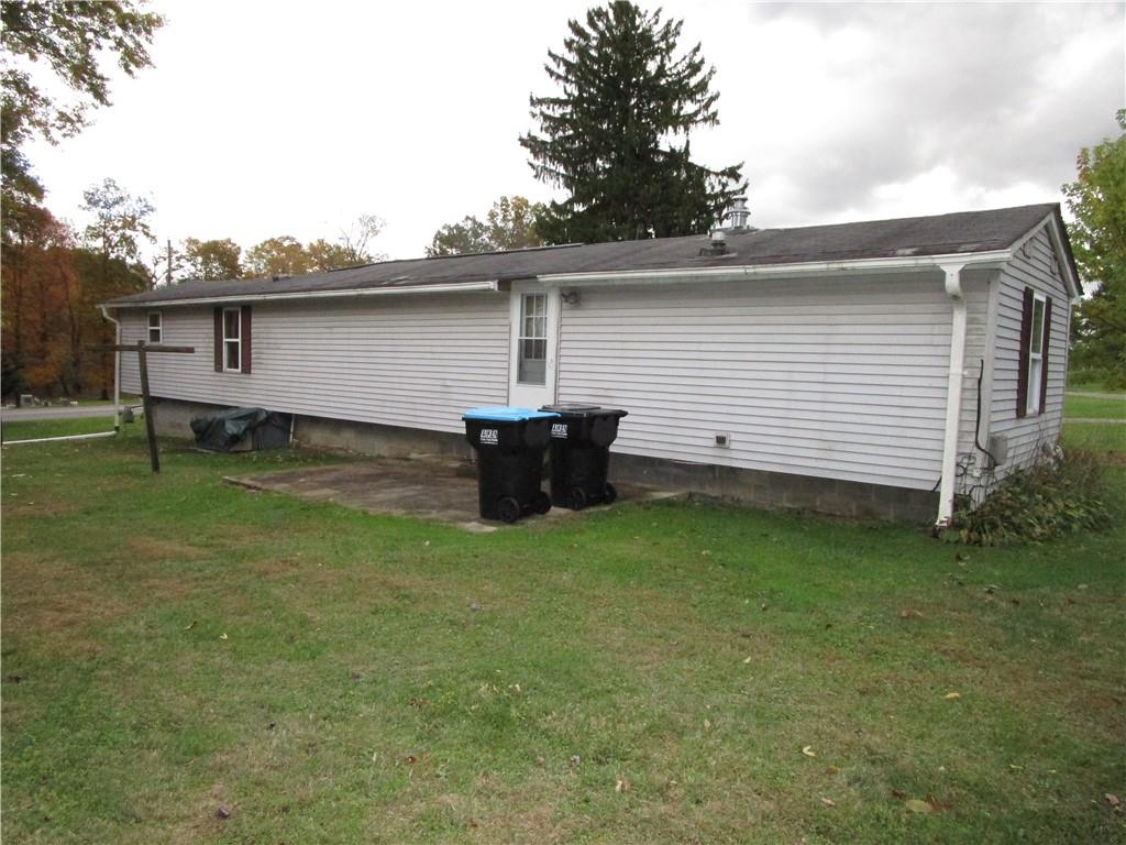 3025 South Keel Ridge Road Hermitage, PA 16148 - Photo 4 of 19