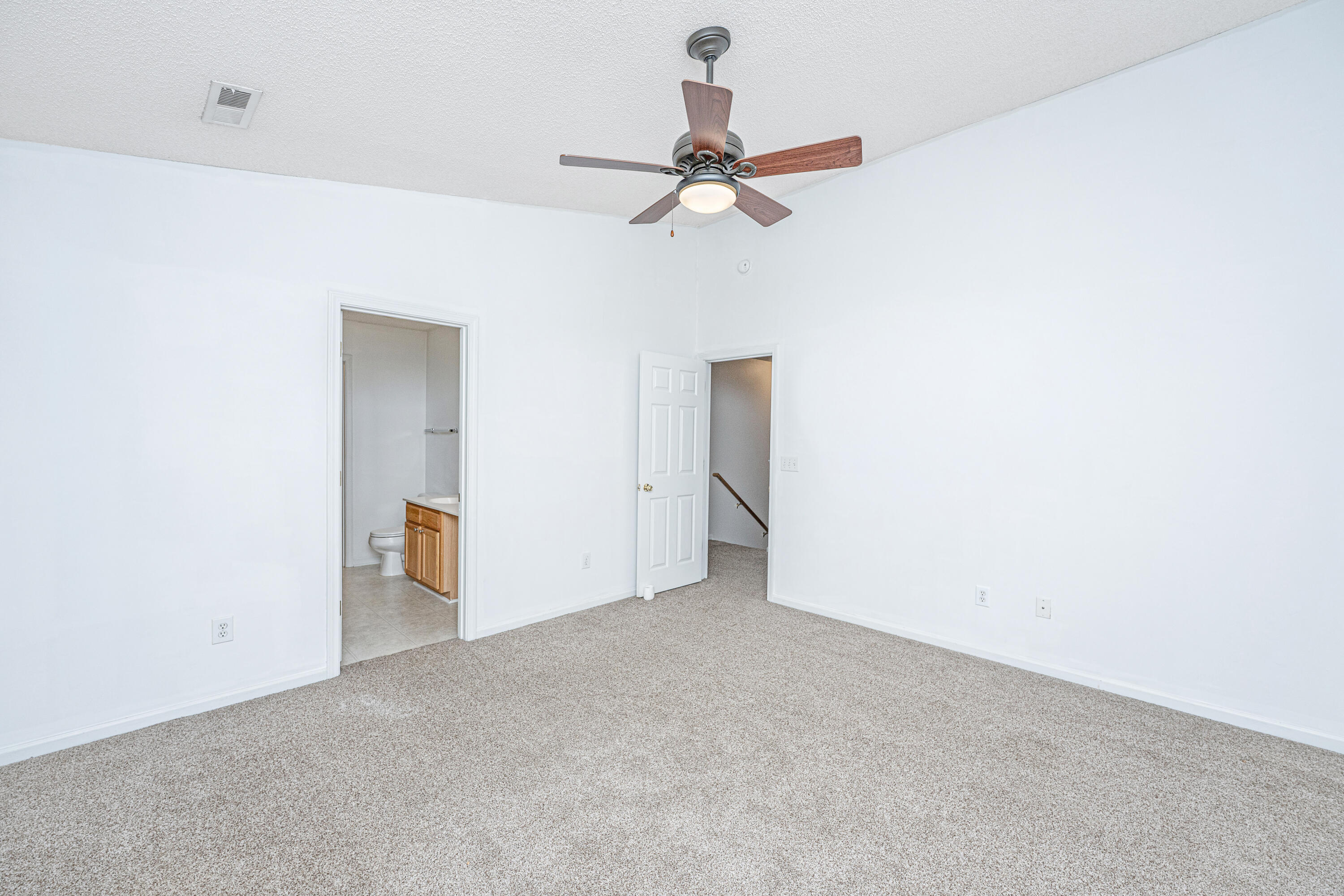 147 Old Tree Road Goose Creek, SC 29445 - Photo 20 of 42 147OldTreeRd022