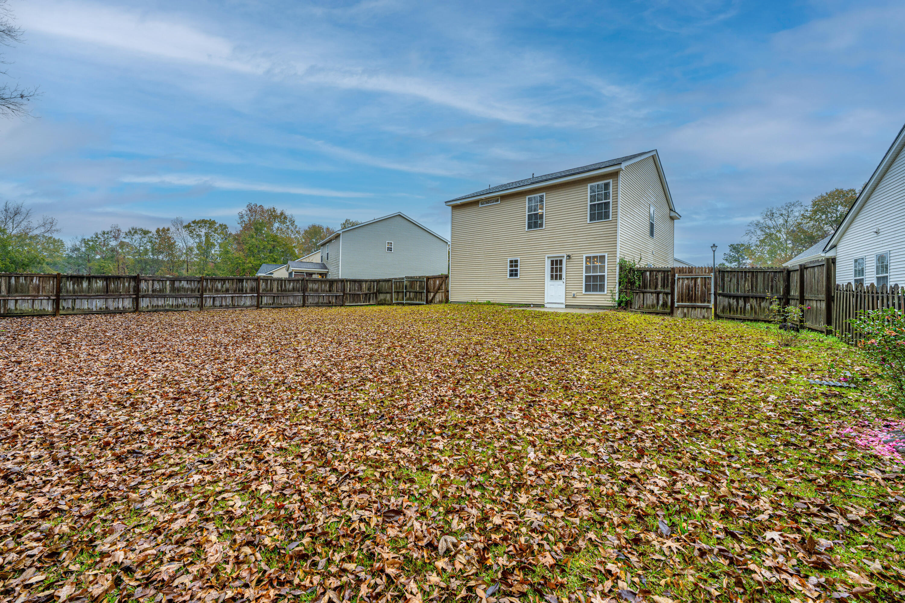 147 Old Tree Road Goose Creek, SC 29445 - Photo 36 of 42 147OldTreeRd040
