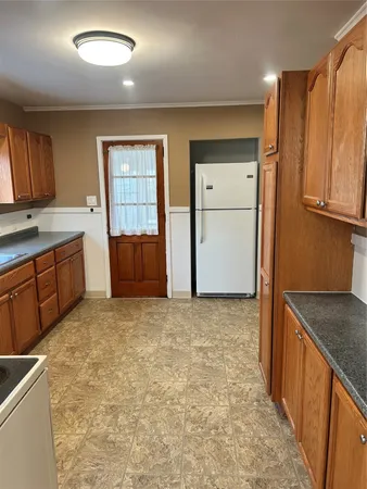 $2,700 | 74 Matthews Street, Binghamton, NY 13905