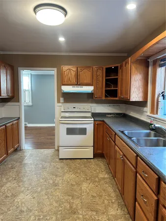 $2,700 | 74 Matthews Street, Binghamton, NY 13905