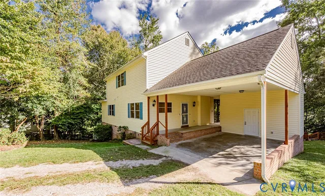 $379,990 | 7262 Lakeshore Drive, Quinton, VA 23141