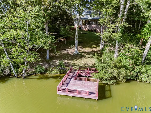 $379,990 | 7262 Lakeshore Drive, Quinton, VA 23141
