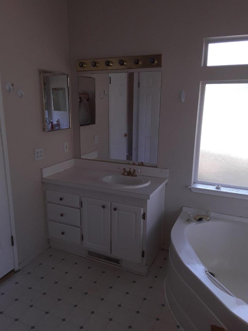 495 Pine Ridge Road Lakeport, CA 95453 - Photo 18 of 22 Gallery Image 18