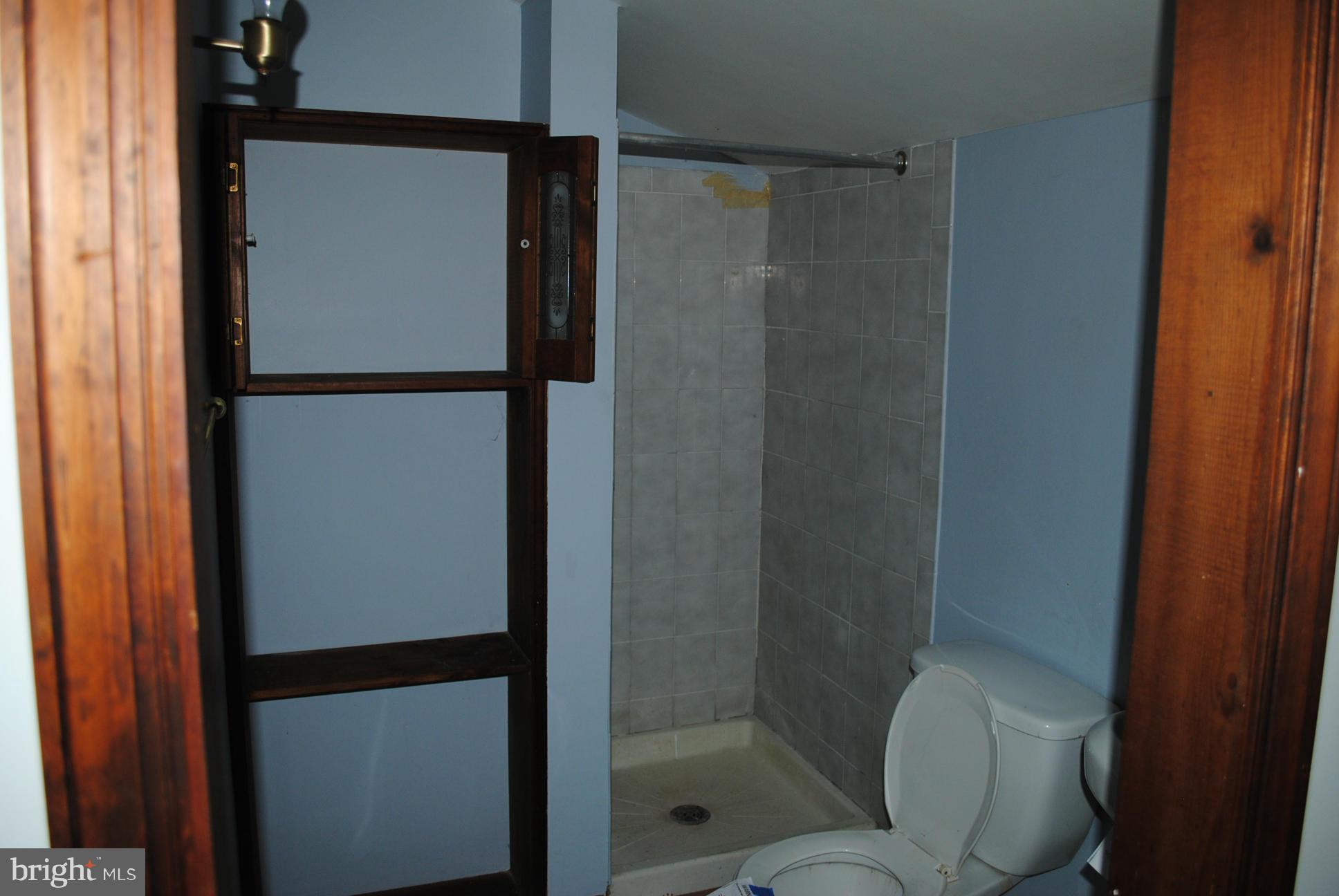 2614 Garrett Road White Hall, MD 21161 - Photo 20 of 27 a bathroom with a shower