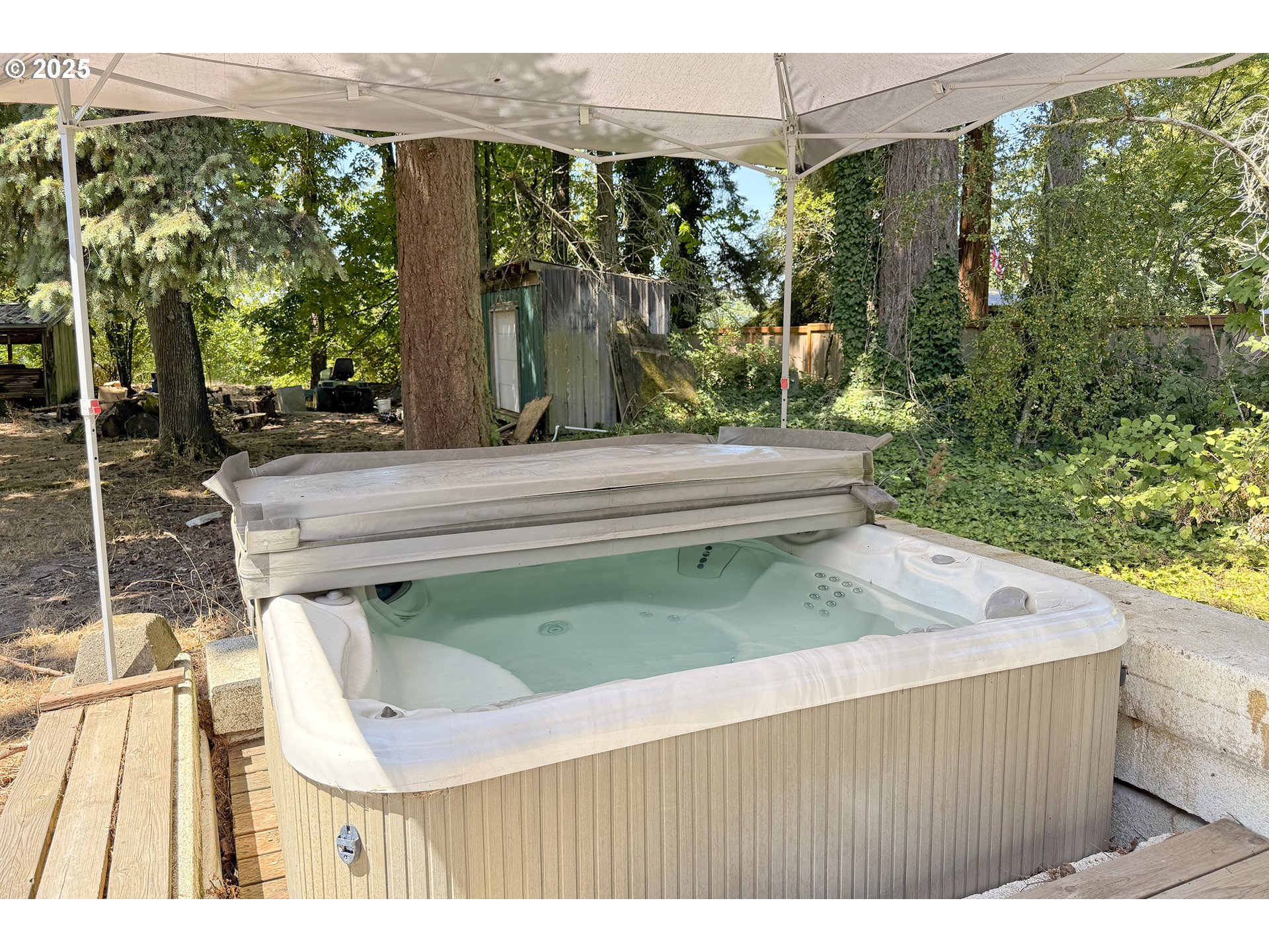 8325 Northeast Dog Ridge Road Newberg, OR 97132 - Photo 35 of 41 a view of outdoor space and yard