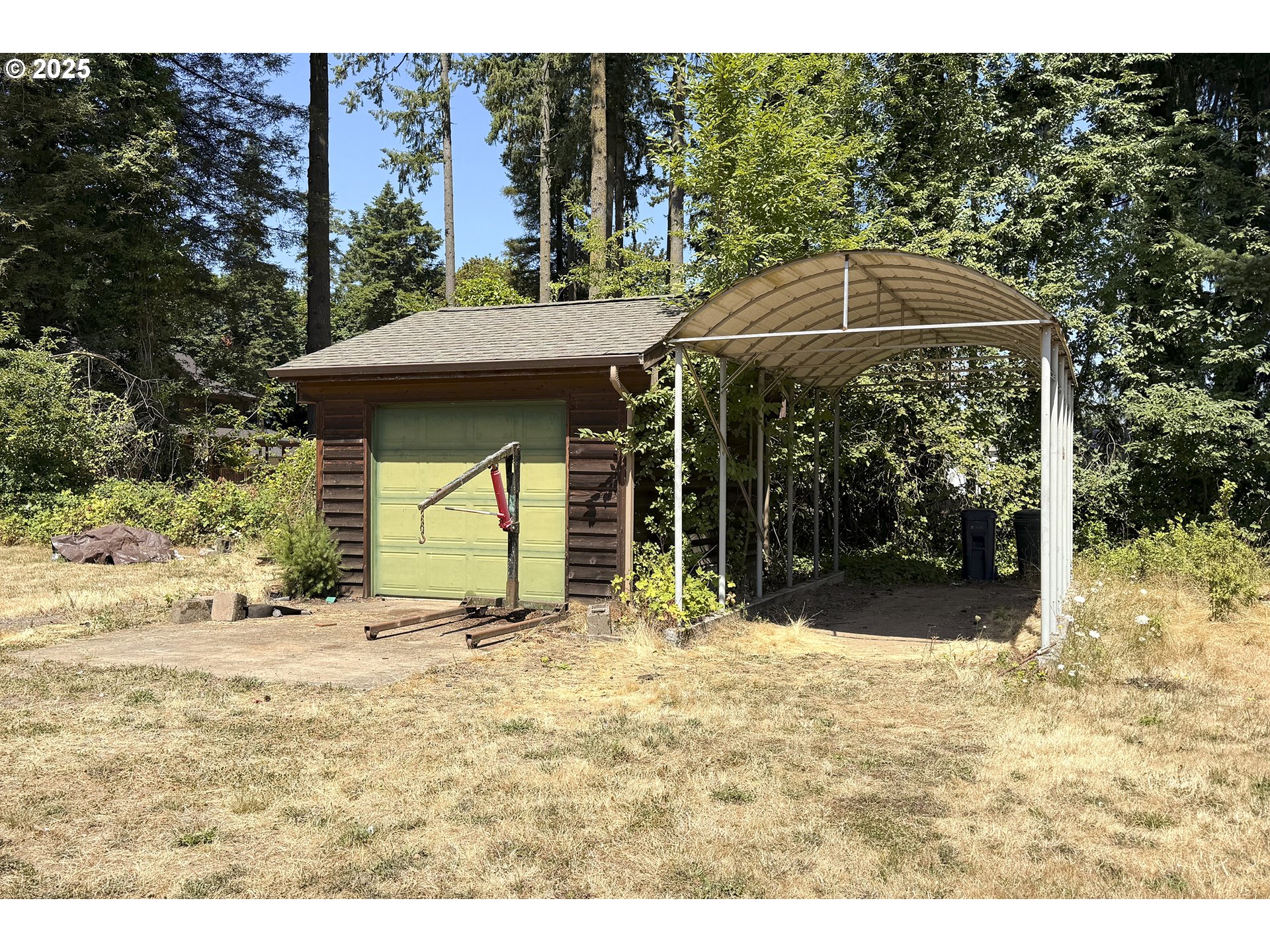 8325 Northeast Dog Ridge Road Newberg, OR 97132 - Photo 36 of 41 a view of a house with yard and sitting area