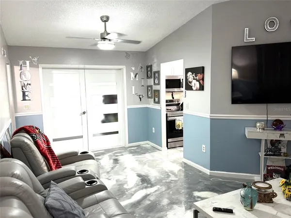 $1,900 | 2122 Winningway Street, Port Charlotte, FL 33948