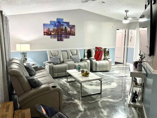 $1,900 | 2122 Winningway Street, Port Charlotte, FL 33948