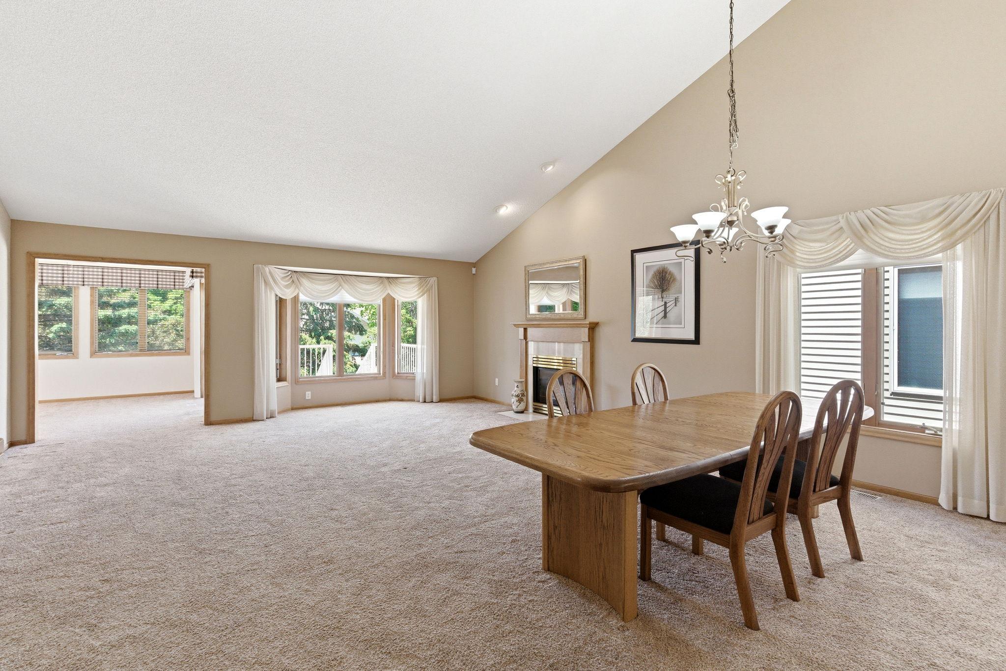 11204 Virginia Road Bloomington, MN 55438 - Photo 7 of 49 Gallery Image 7