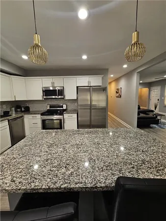 $2,800 | 2138 Donald Lee Hollowell Parkway Northwest, Atlanta, GA 30318