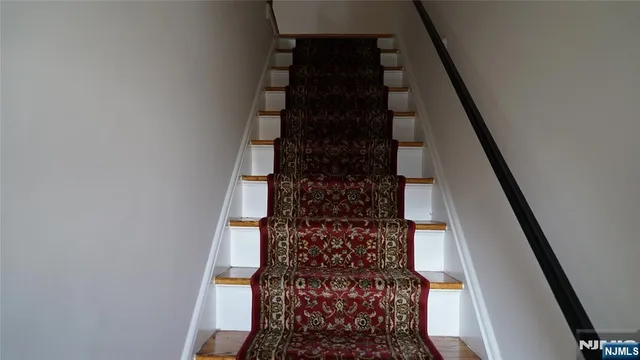 $2,400 | 403 Anderson Avenue, Unit 4B, Fairview, NJ 07022