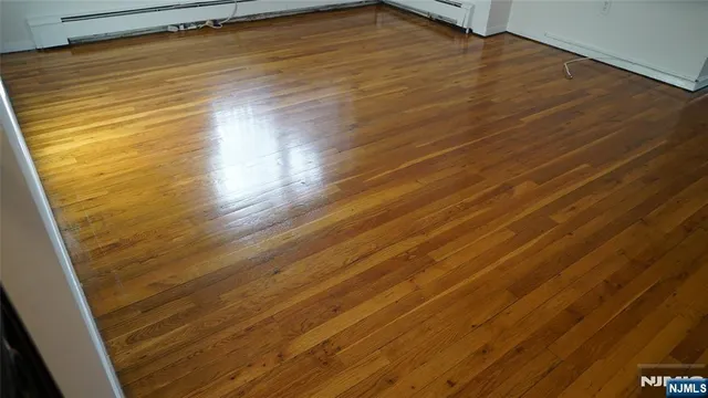 $2,400 | 403 Anderson Avenue, Unit 4B, Fairview, NJ 07022